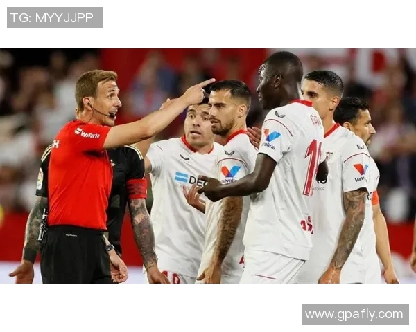 塞维利亚队长克里斯蒂安·纳瓦斯因伤缺席本轮比赛，对球队影响深远