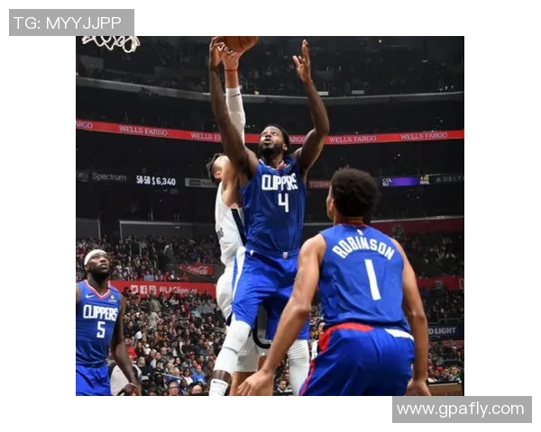 快船客场逆转热火，哈雷尔21分领军完成绝杀